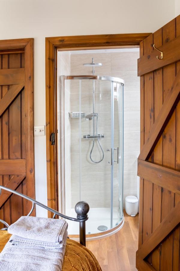 Granary Cottage - Luxury Barn Conversion Weston Subedge 외부 사진