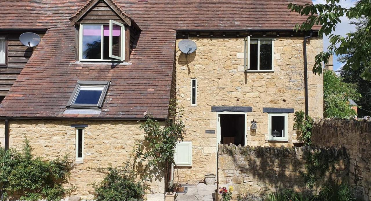Granary Cottage - Luxury Barn Conversion Weston Subedge 외부 사진